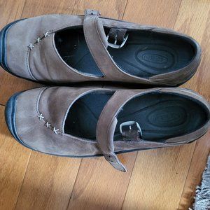 Keen Mary Janes